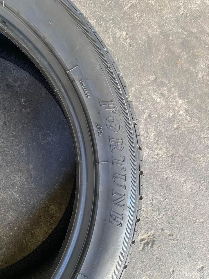 255/45R20 Fortune FSR-303 Tyre