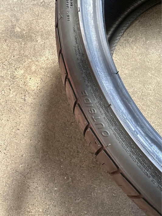 275/30R20 Duraturn Mozzo Sport Tyre