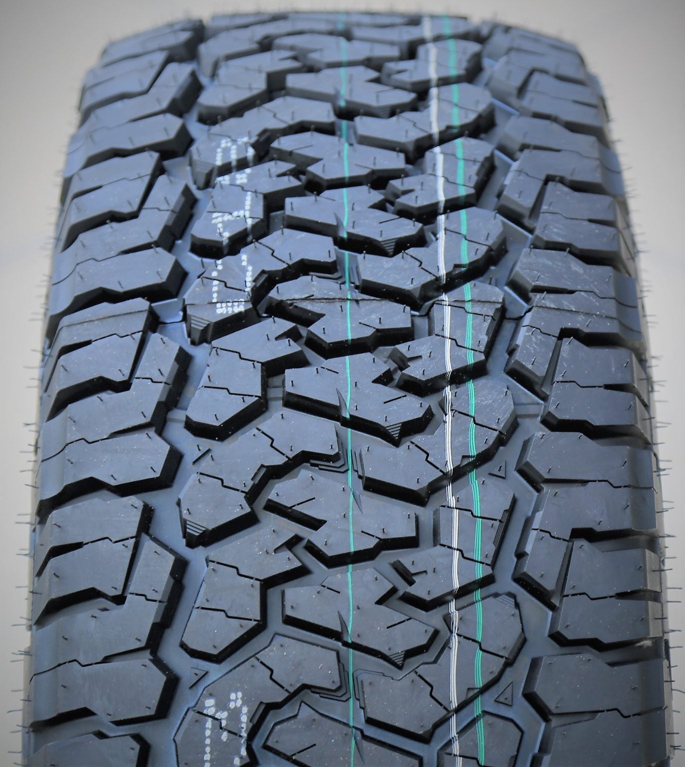 31X10.5R15 Comforser CF1100 All Terrain Tyre