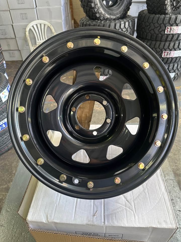 17X10 Imitation Bead lock Steel Rim 6x139.7 Gloss Black ET -44