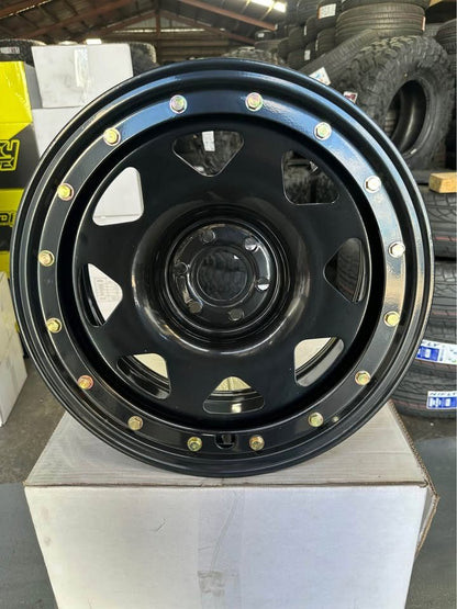 17x8 Imitation Bead lock Steel Rim 6x114.3 Gloss Black ET 0