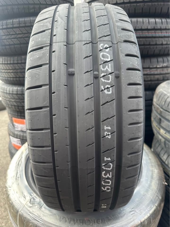 255/45R19 YOKOHAMA V108 ADVAN SPORT EV TYRE- TESLA MODEL Y