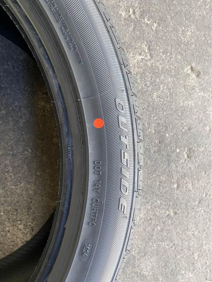 285/40R22 Fortune FSR-303 Tyre