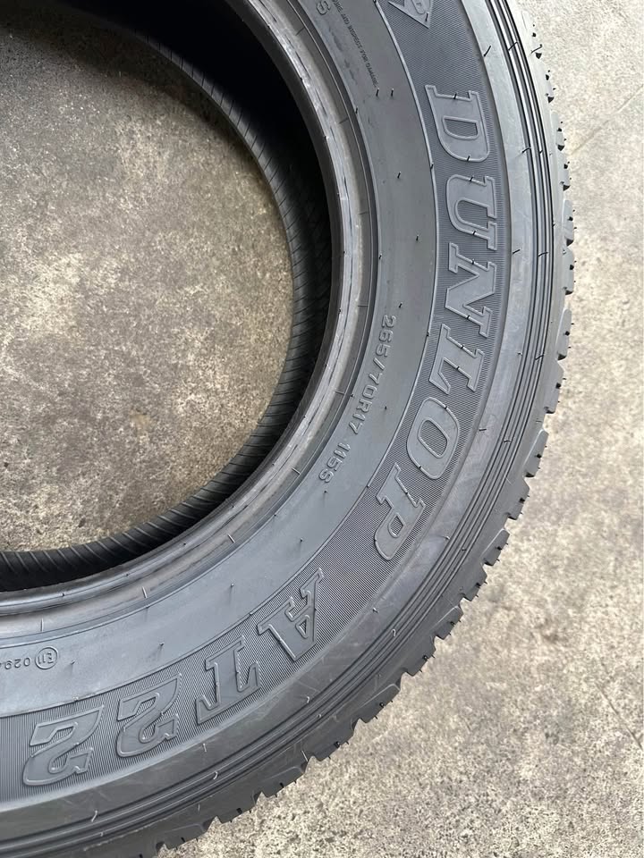 265/70R17 DUNLOP GRANDTREK AT22 TYRE