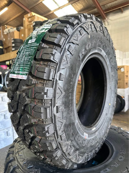 32X11.5R15 ROADCRUZA RA3200 MUD TYRE
